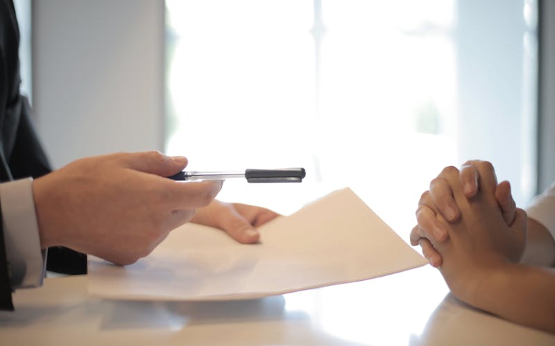 Signature de contrat